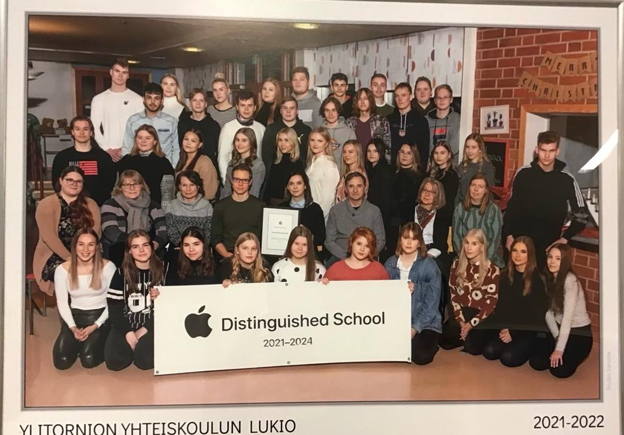 Apple Distinguished School